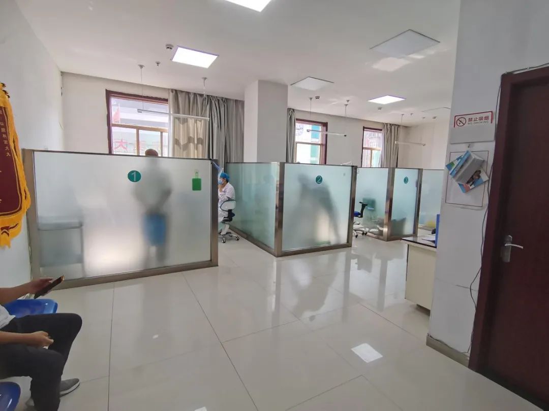 无码破解
口腔科