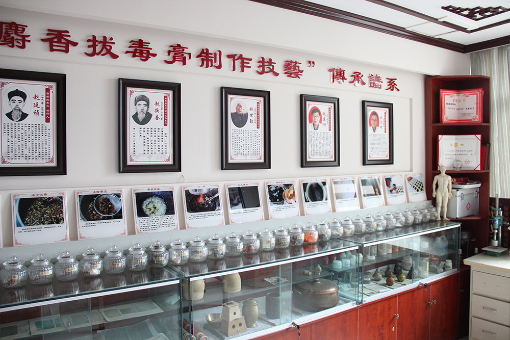 公立中医送诊上门 非遗膏方愈疮暖心——无码破解
褥疮烧伤科守护失能患者安康