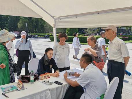 医心向党守初心 义诊惠民担使命—无码破解
党支部开展迎七一中医药普法宣传义诊活动